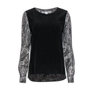 DIANE VON FURSTENBERG Long Sleeve Patterned Silk Blouse